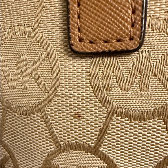 Michael Kors Beige and Brown Logo Tote (REHAB BAG/Please see photos) - Picture 11 of 16